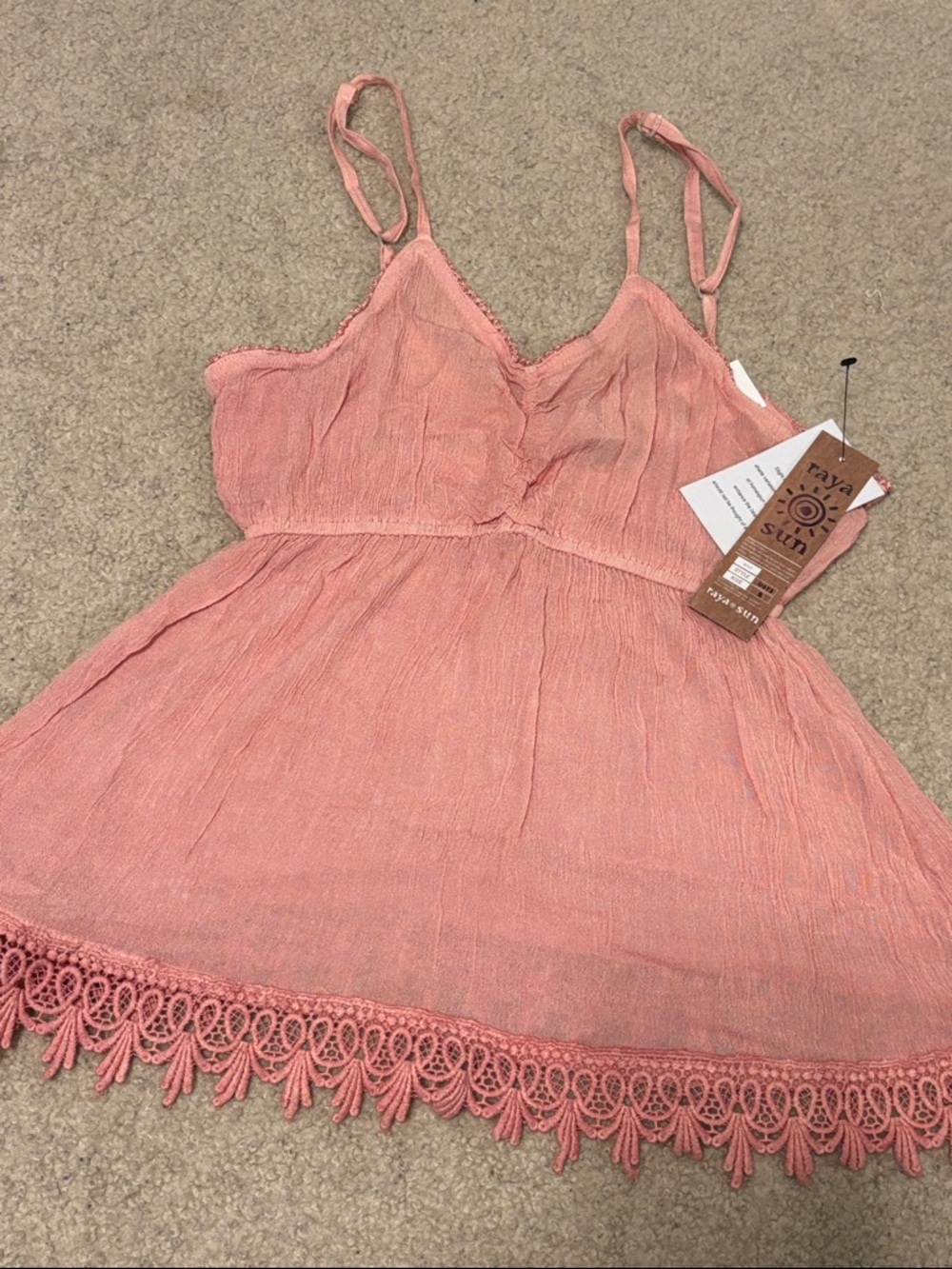 raya sun Pink Lace-Trim Cami